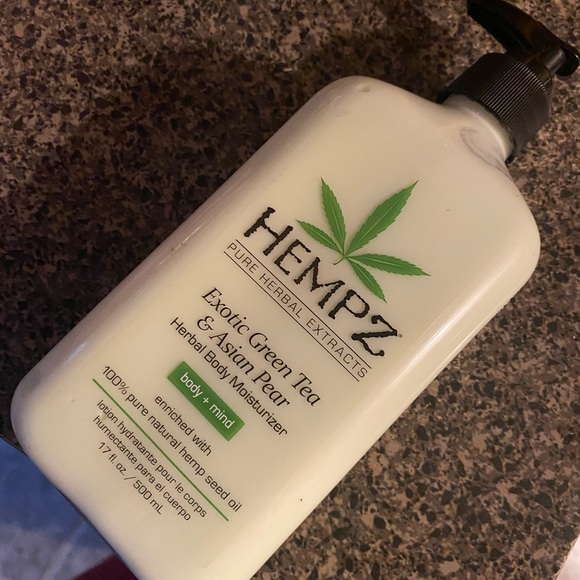 New hempz green tea Asian pear xlarge 17oz lotion - Picture 2 of 2